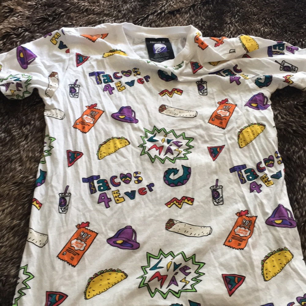Forever 21 Taco Bell Collection Tee